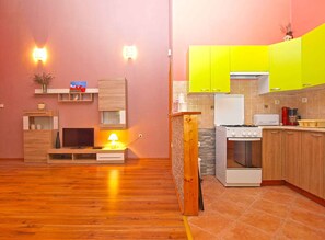 Fridge, oven, stovetop, coffee/tea maker - Holiday apartment with air conditioning (Pula)