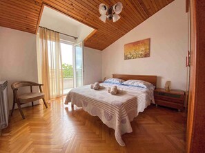 3 bedrooms - Holiday apartment with terrace and air conditioning (Rovinj)