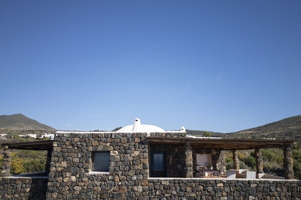 Exterior - Dammuso Gharb - Rekhale Estate  (Pantelleria)