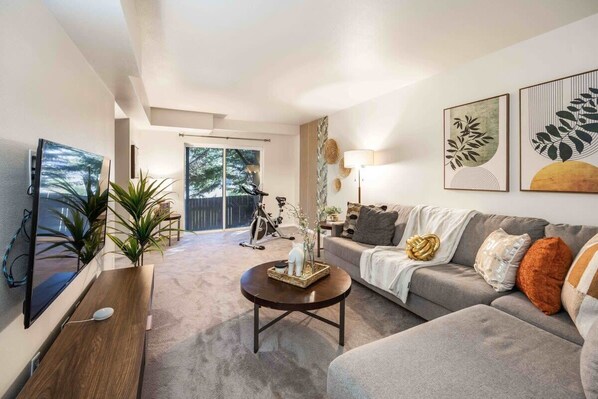 تلفزيون، مكتب