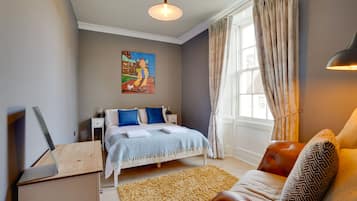 2 bedrooms, in-room safe, travel crib, free WiFi