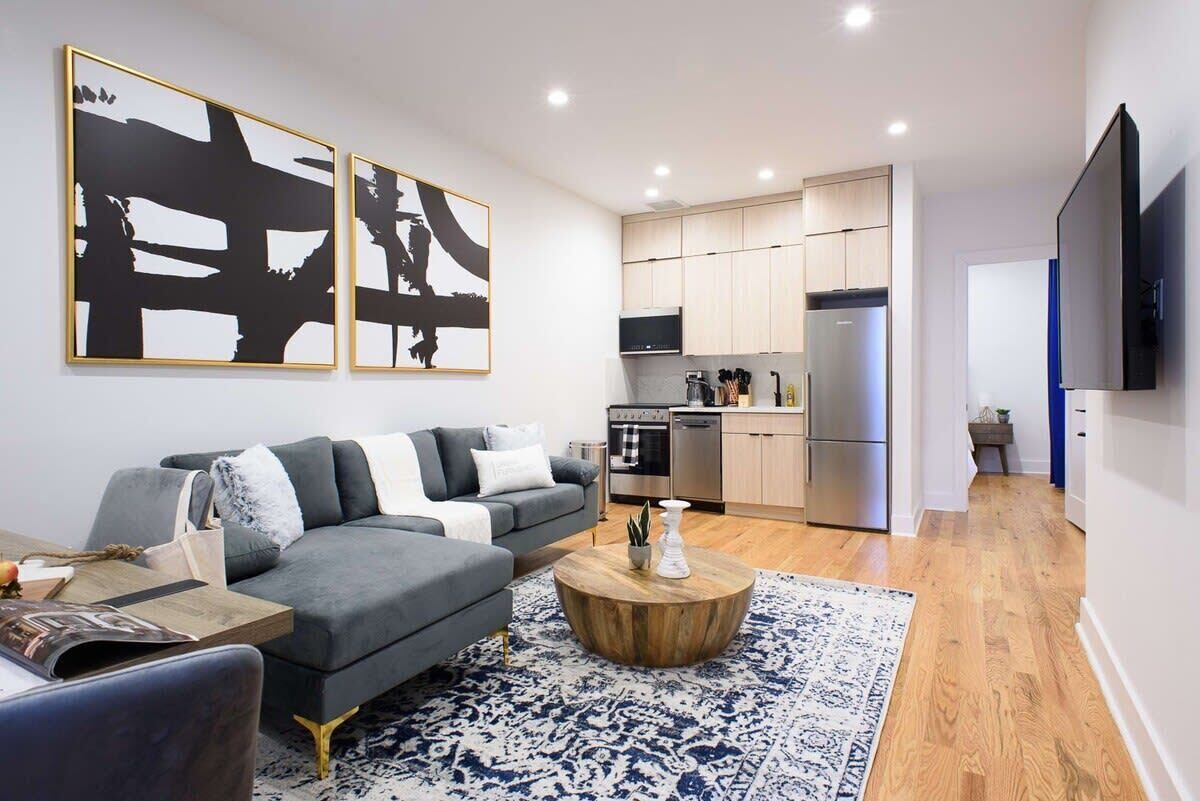 7-2 2BR/1Bath in Prime Park Slope