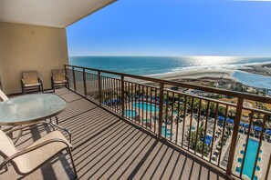 Property grounds - Seascape Paradise 2BR/2BA Condo Panoramic Views (North Myrtle Beach)