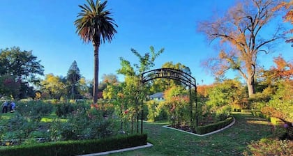 Chic 3BR,2B Haven near the River