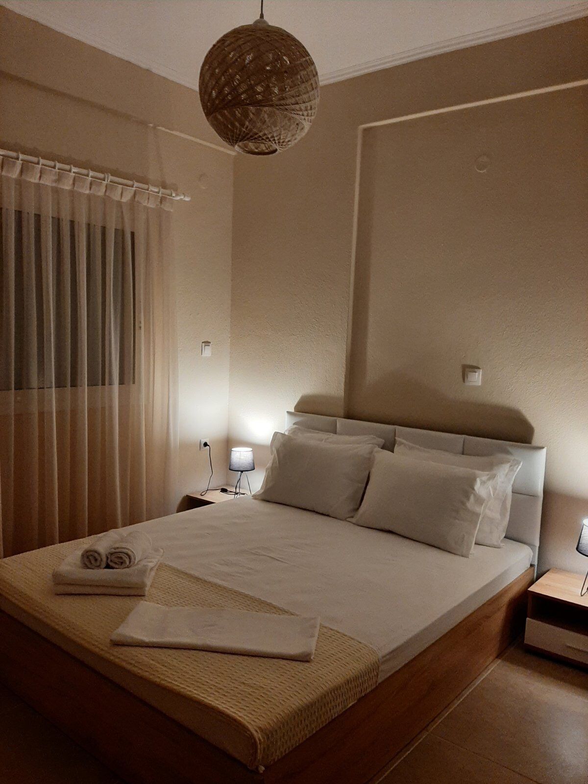 1 chambre, décoration personnalisée, ameublement personnalisé