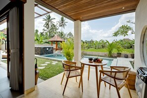 32-inch LED TV with digital channels - Suarga Loka Ubud Villa (Ubud)