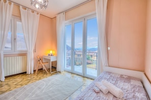 3 soveværelser, arbejdsområde til bærbare computere, gratis Wi-Fi