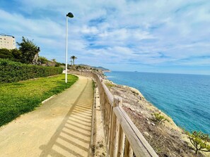 Vista para praia/oceano