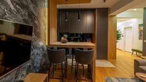 Uklassifisert bilde, 2 av 16, knapp