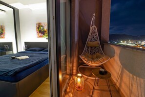 1 bedroom, free cots/infant beds, free WiFi - Night Pearl - Deluxe Apartment (Bar)