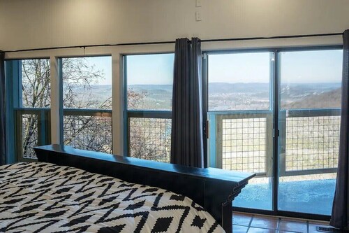 Casa Verde - Eureka Springs Breathtaking view