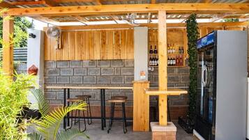 Poolside bar