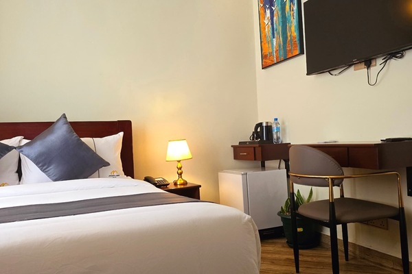 Standard Single Room | Desk, free WiFi, bed sheets