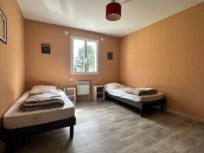 5 bedrooms, free WiFi