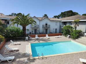 Pool - Duplex with Pool in Le Canon, 200m from the Bay (Lège-Cap-Ferret)