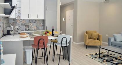 White Moon Apartments