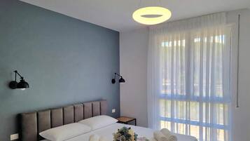 1 bedroom, free WiFi, bed sheets