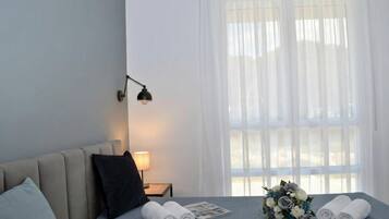 1 bedroom, free WiFi, bed sheets