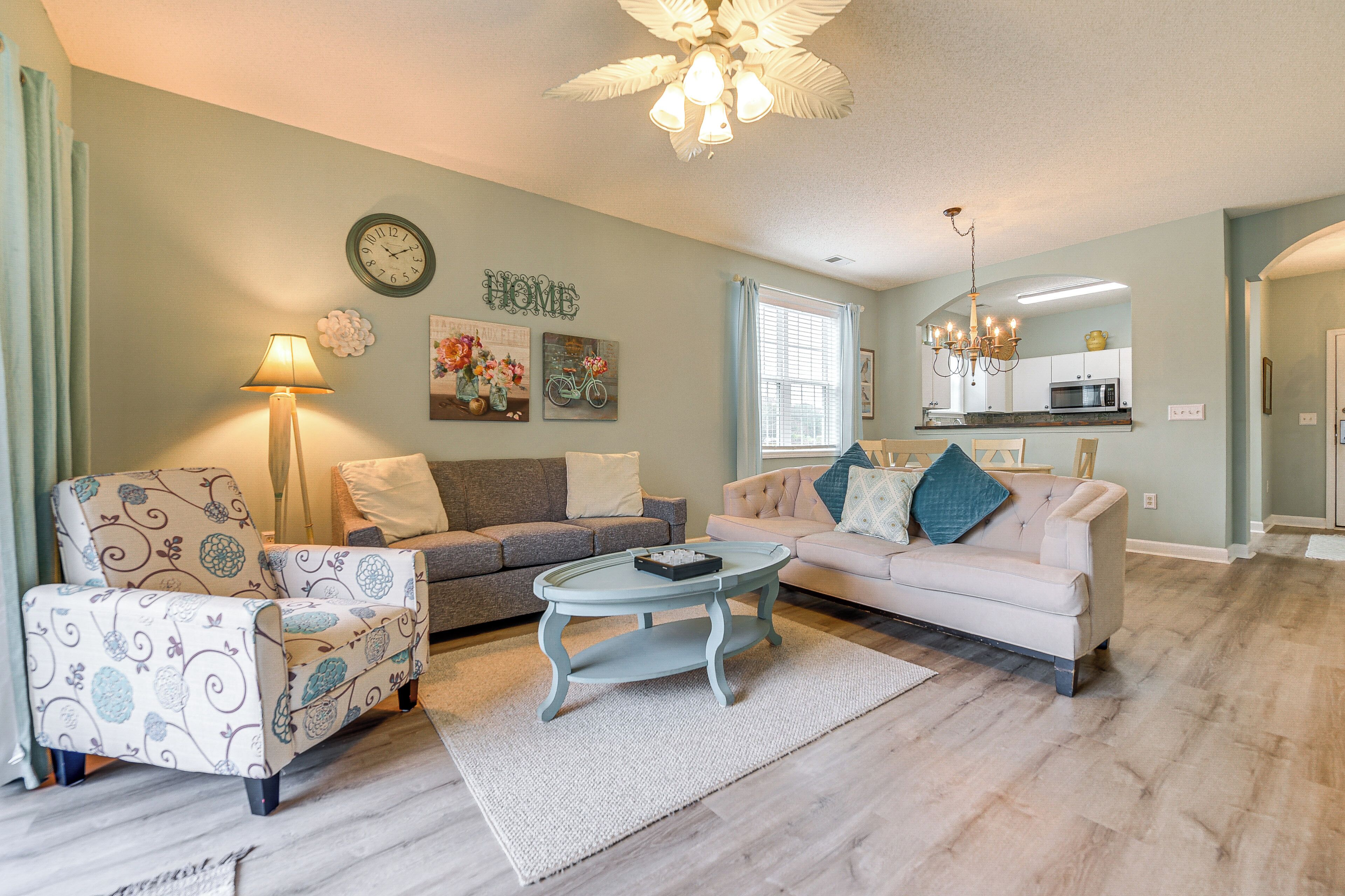 Apartment (2 Bedrooms) | Front of property