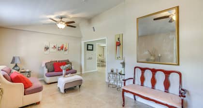 Cozy Jacksonville Home ~ 12 Mi to Downtown!