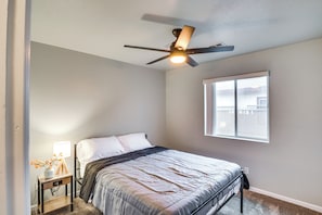 House (3 Bedrooms) | Interior - Fire Pit + Covered Patio: Bullhead City Escape! (Bullhead City)