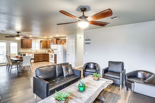 Fire Pit + Covered Patio: Bullhead City Escape!