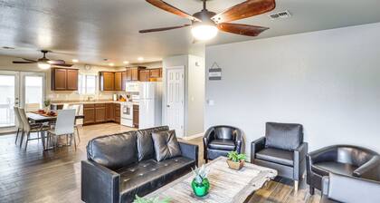 Fire Pit + Covered Patio: Bullhead City Escape!