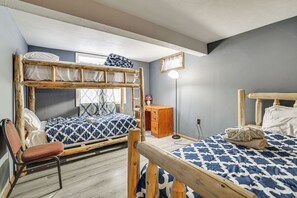 House (6 Bedrooms) | Interior - Hot Tub & Fire Pit: Lakefront Cabin in White Haven (White Haven)