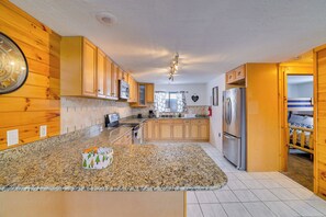 House (6 Bedrooms) | Interior - Hot Tub & Fire Pit: Lakefront Cabin in White Haven (White Haven)