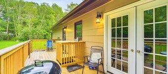 บ้าน Hayward พร้อมดาดฟ้าส่วนตัว, หลุมไฟ และคายัค!