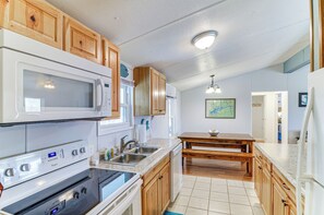 House (3 Bedrooms) | Interior - Monticello Home w/ Deck & Fire Pit < 1 Mi to Water (Monticello)