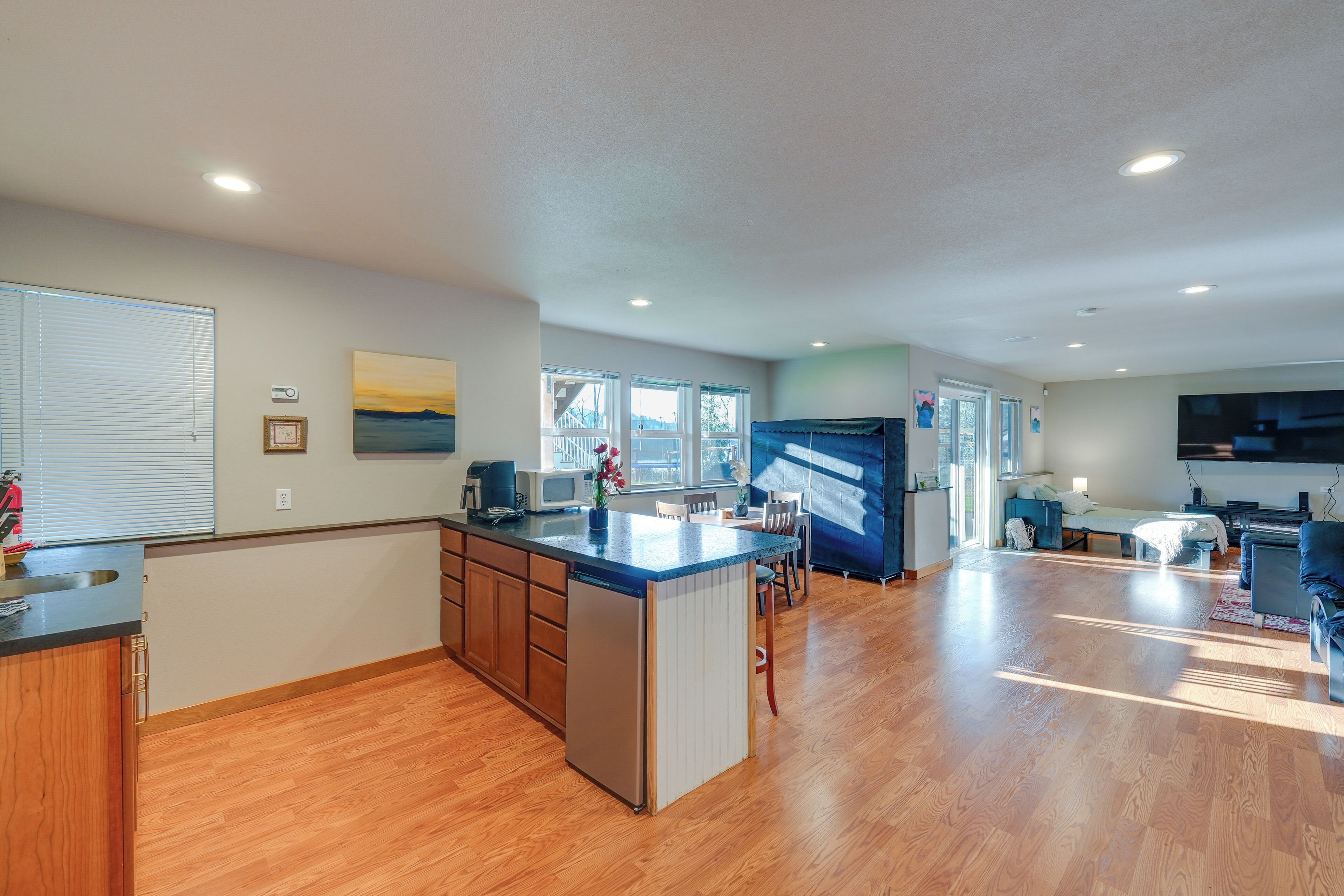 شقة (0 Bedroom) | المنشأة من الداخل