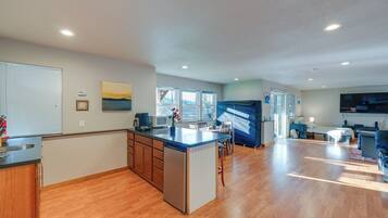 ุดูุฉ (0 Bedroom) | ุงูู
ูุดุฃุฉ ู
ู ุงูุฏุงุฎู