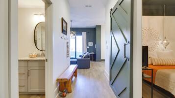 Apartment (0 Bedroom) | Interior