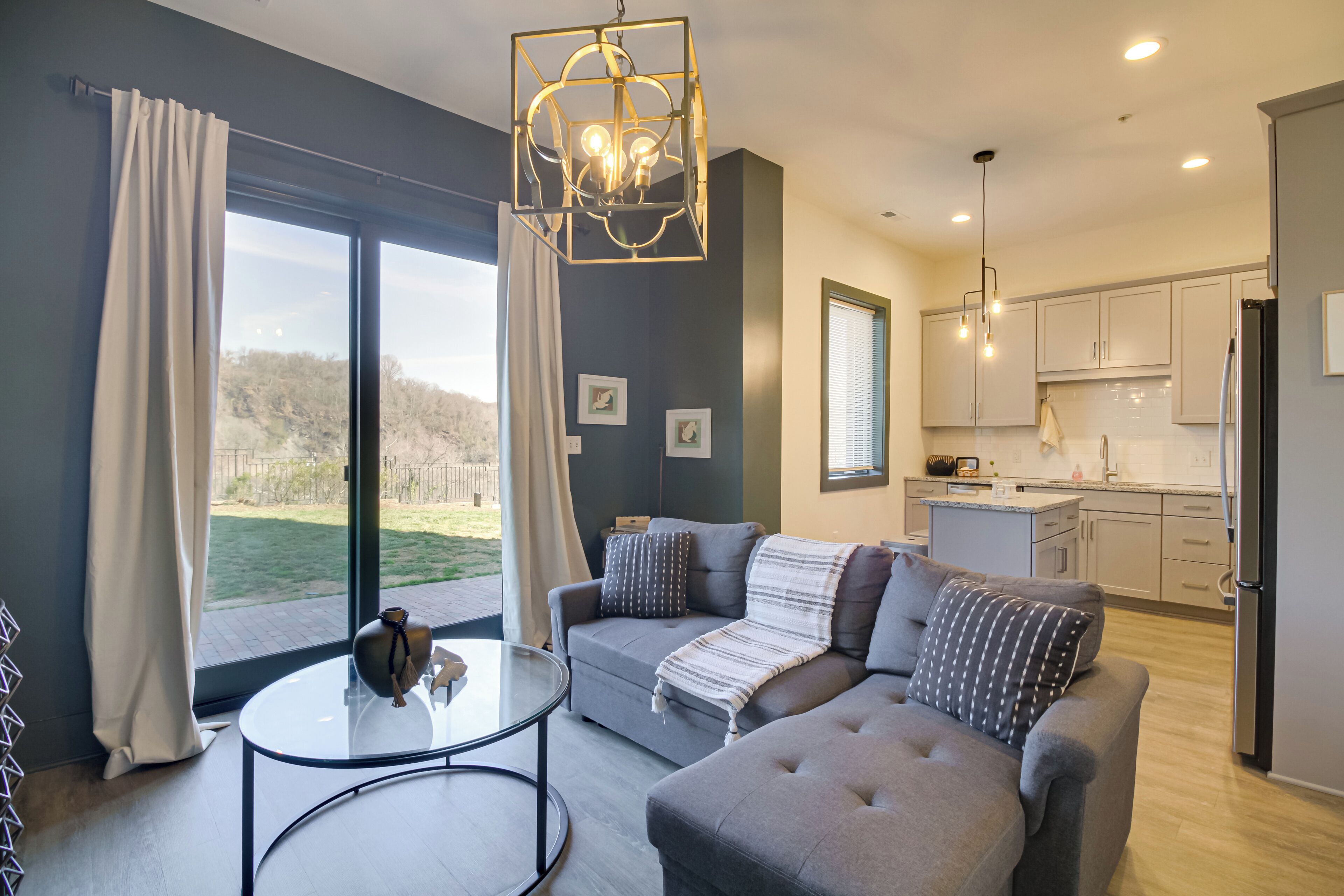 Apartment (0 Bedroom) | Interior