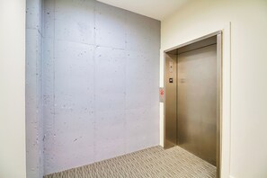 Apartemen (0 Bedroom) | Interior
