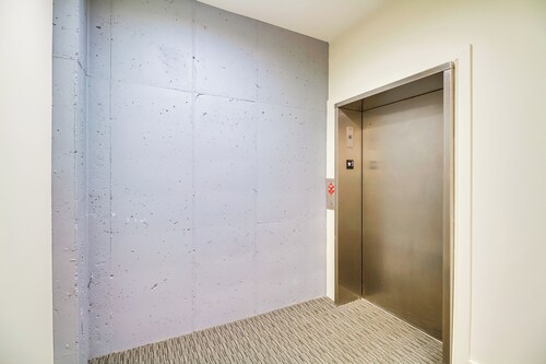 Downtown Lynchburg Condo w/ James River Views