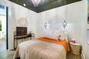 Interior - Downtown Lynchburg Condo w/ James River Views (Lynchburg)