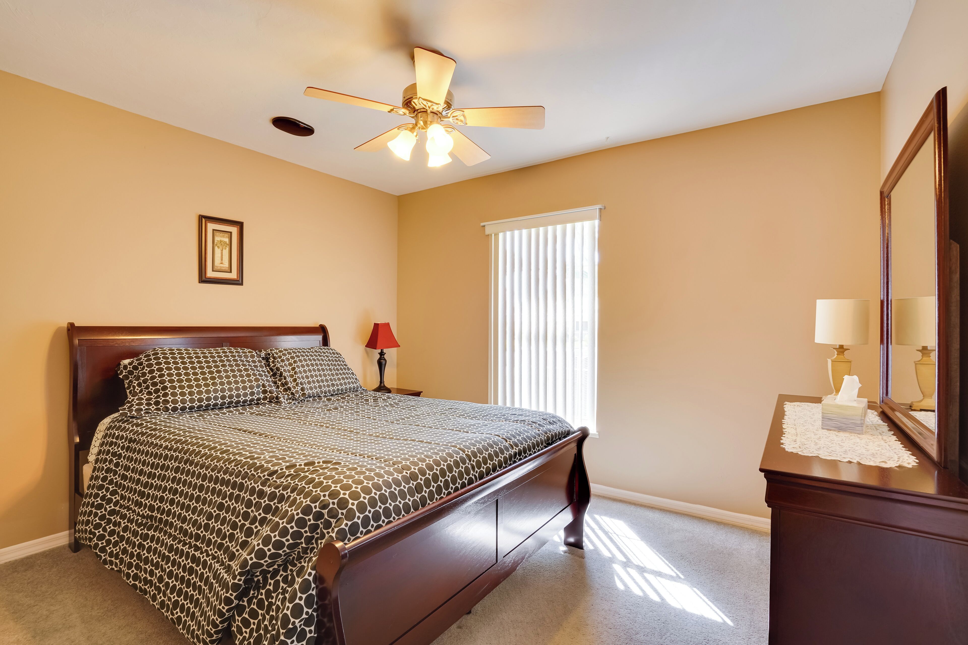 House (3 Bedrooms) | Interior