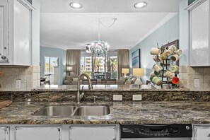 Interior - Destin West Heron L-05 ~ Private Hot Tub & Grill ~ Lanai Unit (Fort Walton Beach)