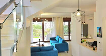 Lalzit Bay Dream Villa