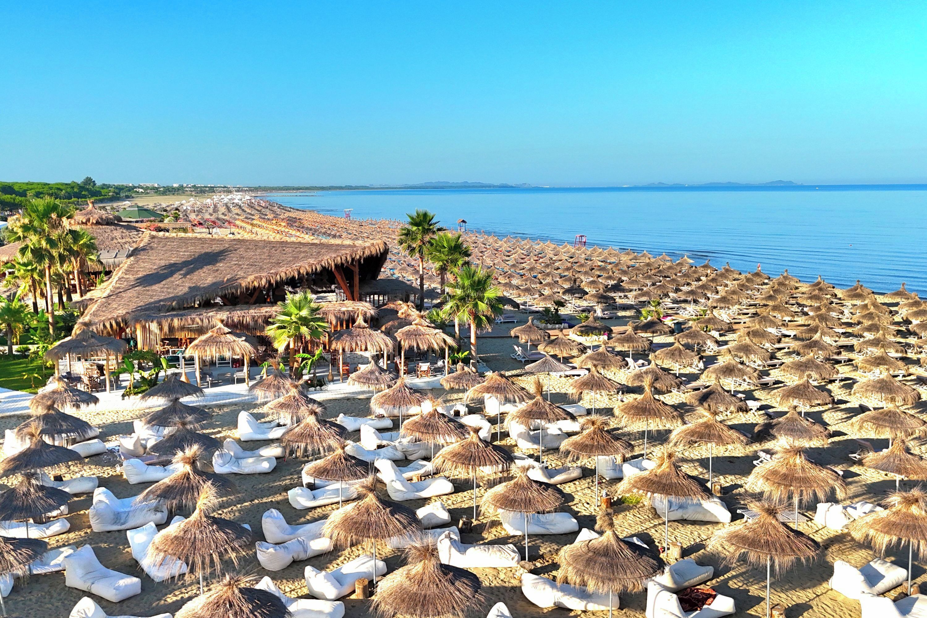 Family Villa, 3 Bedrooms, 2 Bathrooms (Lalzit Bay Dream Villa) | Beach