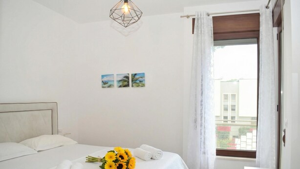 Family Villa, 3 Bedrooms, 2 Bathrooms (Lalzit Bay Dream Villa) | 3 bedrooms - Lalzit Bay Dream Villa (Ishëm)