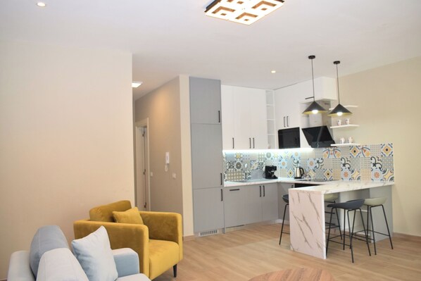 Appartement Standard, plusieurs chambres (Pastel Apartment) | Coin séjour