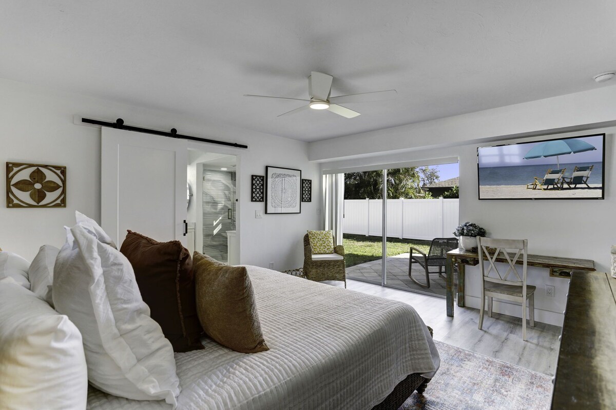 Photo 21 of Newly Renovated 4 bedroom, 3 bathroom home less than 1 mile to the beach