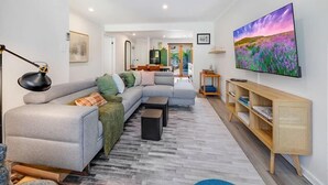 Living area - Dogs on Delany, Bright (Bright)