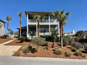Exterior - Luxury 30A Home + Pool, Bikes, & Golf Cart! (Santa Rosa Beach)