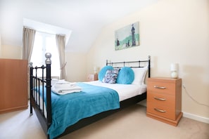 Classic Apartment - Cooksons Retreat 6 By Week2Week (North Shields)