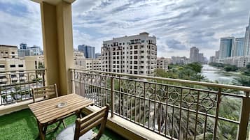 Panoramic Apartment | Terrace/patio