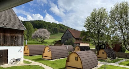 Ein besonderes Übernachtungserlebnis in der kuscheligen Holzhütte